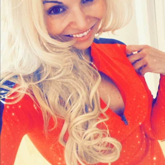 Meet your Posher, Ashley - Picture 2 of 3